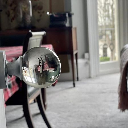 Regency Apartment - Marine Square By Crown Gardens Holiday Homes Brighton Eksteriør billede